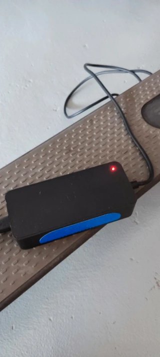 Patinete Xiaomi Scooter Essential + Caja