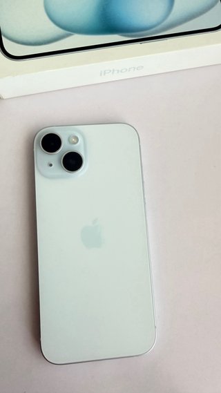 iPhone 15