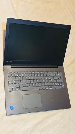 Lenovo IdeaPad 330-15IGM Negro