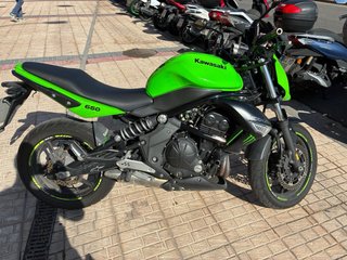 Kawasaki ER-6N A2 Limitada