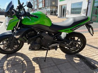 Kawasaki ER-6N A2 Limitada