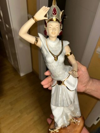 Pareja Figuras Bailarines Tailandeses Porcelana