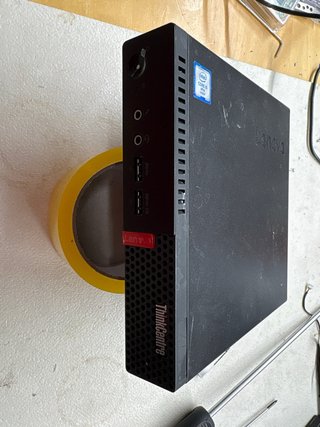 Lenovo M910q i5-6500T SIN disco NI RAM