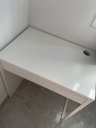 URGE Escritorio Ikea blanco