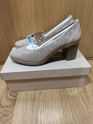 Zapatos Fosco Tacón Beige T39 Nuevos