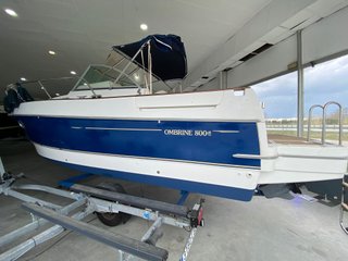 BENETEAU OMBRINE 800