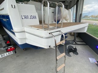 BENETEAU OMBRINE 800