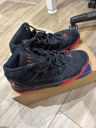 Jordan Max Aura Negro/Rojo Talla X