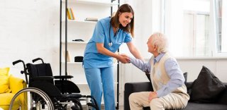 Auxiliar enfermería, cuidadora, geriatria