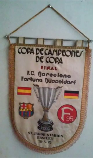 Banderín Final Copa Campeones F.C. Barcelona 1979