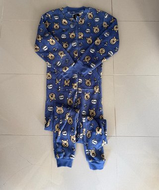Pijama Winnie the Pooh azul y amarillo