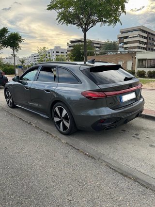 Audi A5 AVANT BLACK LINE TFSI 204cv 2025