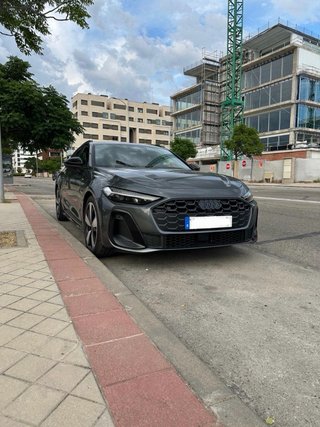 Audi A5 AVANT BLACK LINE TFSI 204cv 2025