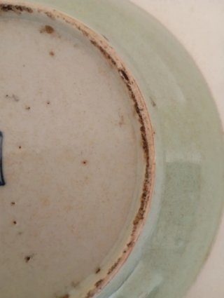 Plato de porcelana antiguo