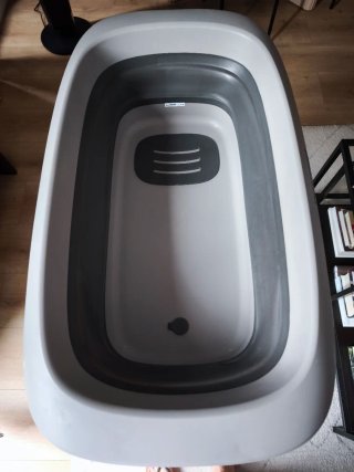 Bañera Twistshake Gris con pies y cojin