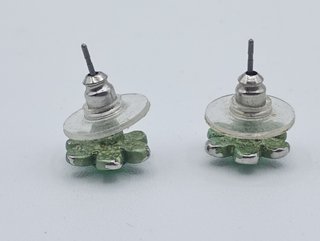 Pendientes de flor verde