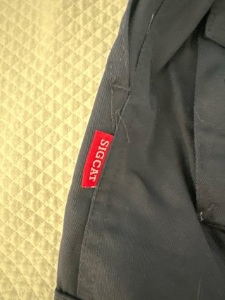 Pantalón de trabajo reforzado.