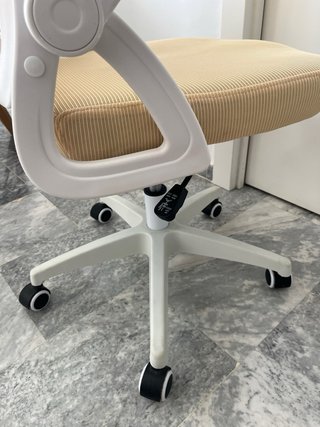 Sedia da ufficio Rattantree gialla