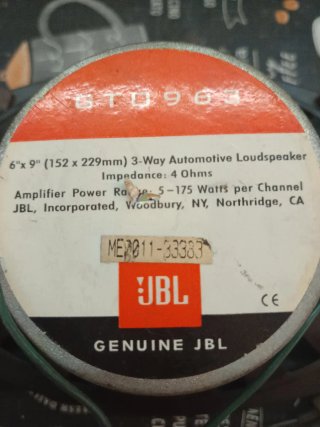 Altavoces JBL Potentes