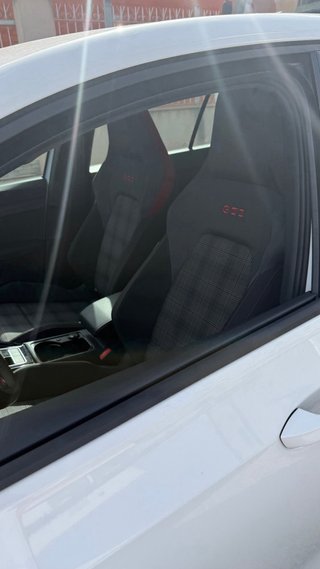 Volkswagen Golf GTI 2024 245CV 25.000Km NEGOCIABLE