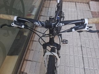 Bicicleta de Montaña BH