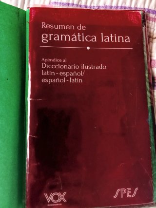 Diccionarios de latín y griego