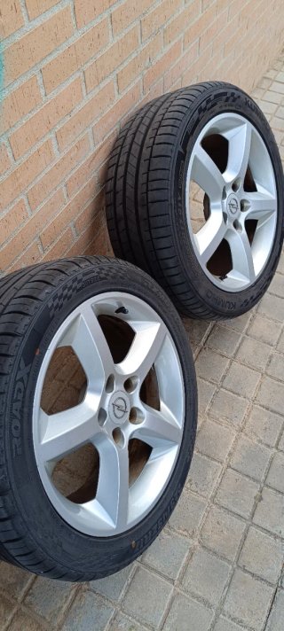 Llantas y Neumáticos Opel