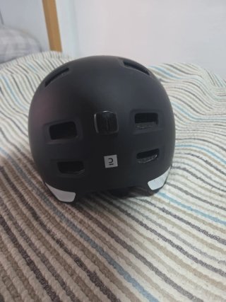 Casco Btwin Negro