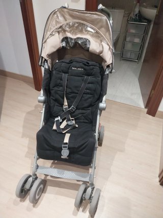 Silla de paseo Maclaren negra