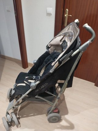 Silla de paseo Maclaren negra