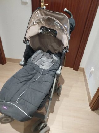 Silla de paseo Maclaren negra