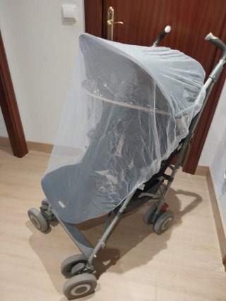 Silla de paseo Maclaren negra