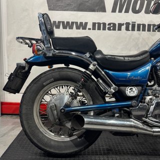 SUZUKI Intruder VS 800