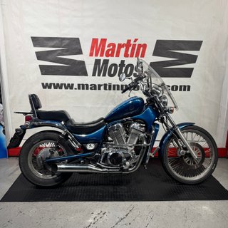 SUZUKI Intruder VS 800