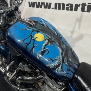 SUZUKI Intruder VS 800