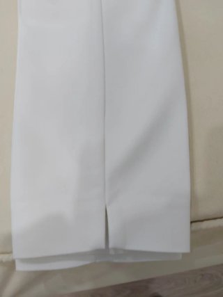 Pantalón pitillo blanco Stradivarius