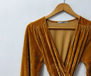 Vestido mostaza Pull&Bear mujer Talla XS