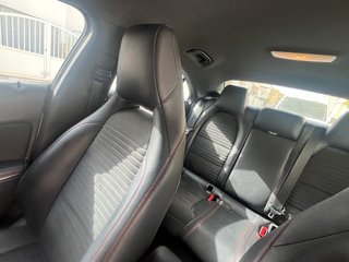 Mercedes-Benz CLA 2014