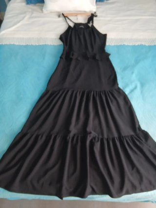 Vestido largo negro tirantes