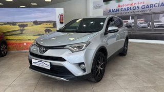 Toyota RAV4 2.0 D-4D 2016