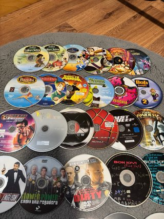 30 DVDs Disney y Películas Varias