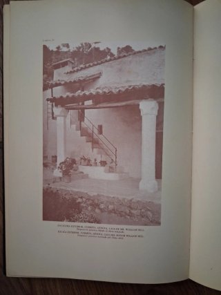 Excelente libro dedicado a las casas y jardines
