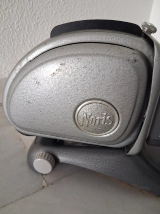 Proyector Diapositivas Antiguo Noris Completo