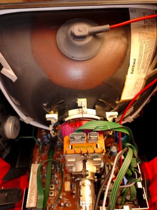 Televisión Radiola 38kv2325