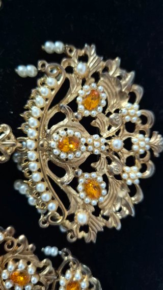 Aderezo fallero oro y perlas