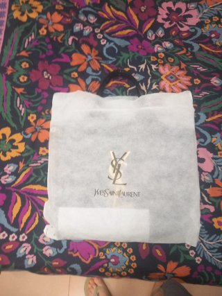 Bolso YSL Negro Acolchado Dorado