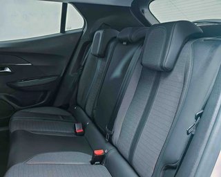 Peugeot 2008 1.5 Blue-HDi Allure Pack 110CV