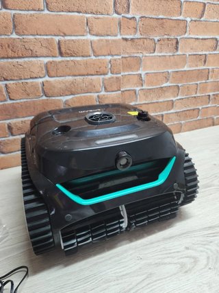 WYBOT C2 Vision AI Robot Limpiafondos