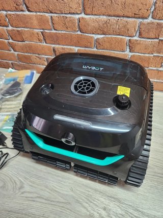 WYBOT C2 Vision AI Robot Limpiafondos