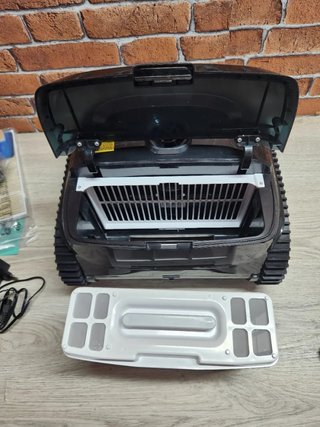 WYBOT C2 Vision AI Robot Limpiafondos